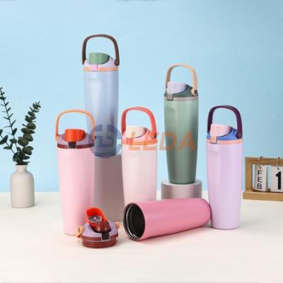 Macaron-colored bounce bottle